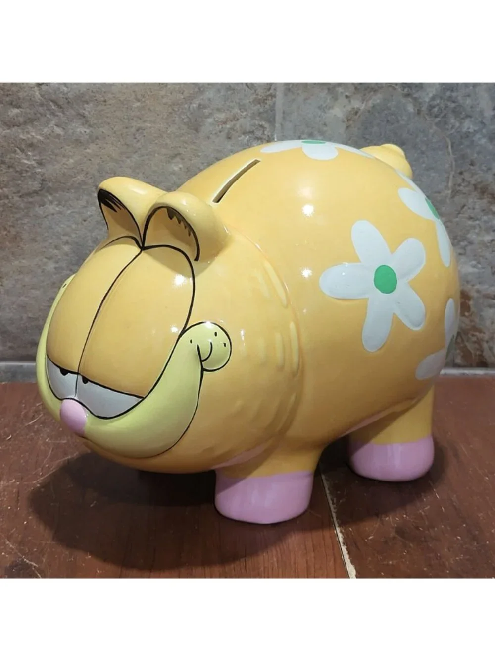 Vintage PAWS Garfield Ceramic Round Piggy Bank 1997